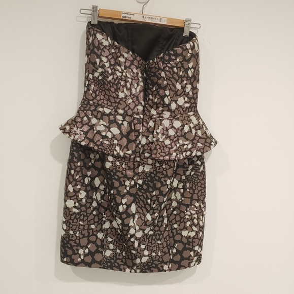 Animal print strapless mini peplum dress - Picture 2 of 4